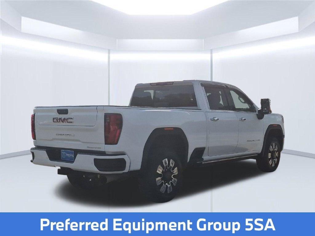 Used 2025 White GMC Denali image 7