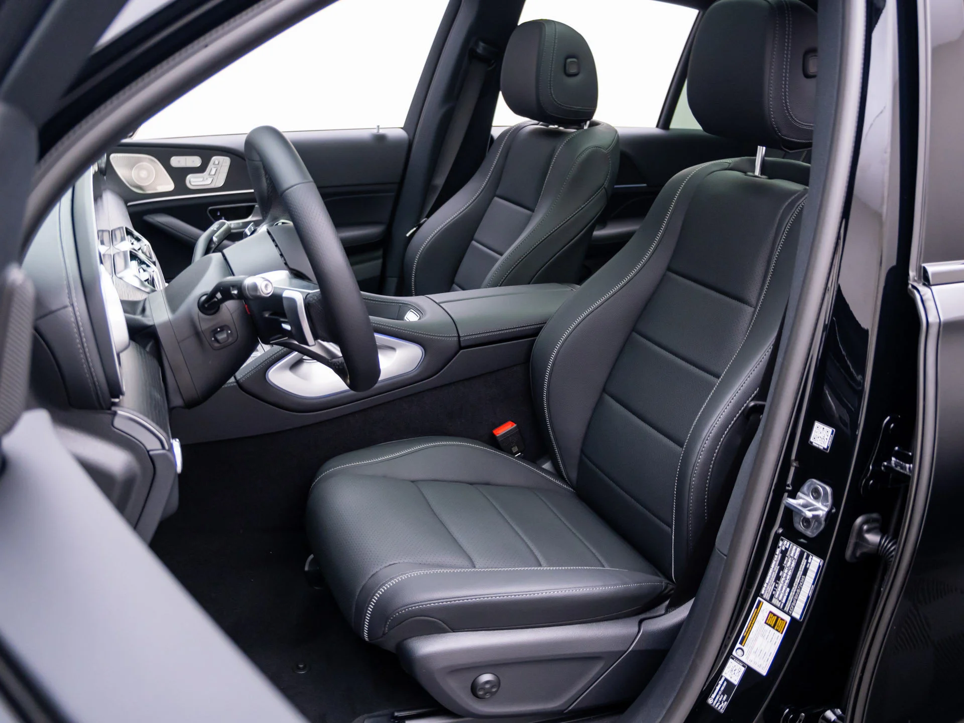 New 2027 Black Mercedes-Benz GLE 450 image 17