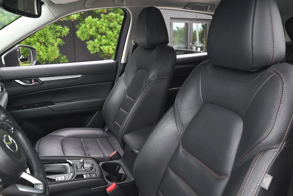 Certified Used 2023 White Mazda 2.5 S Preferred Package image 5