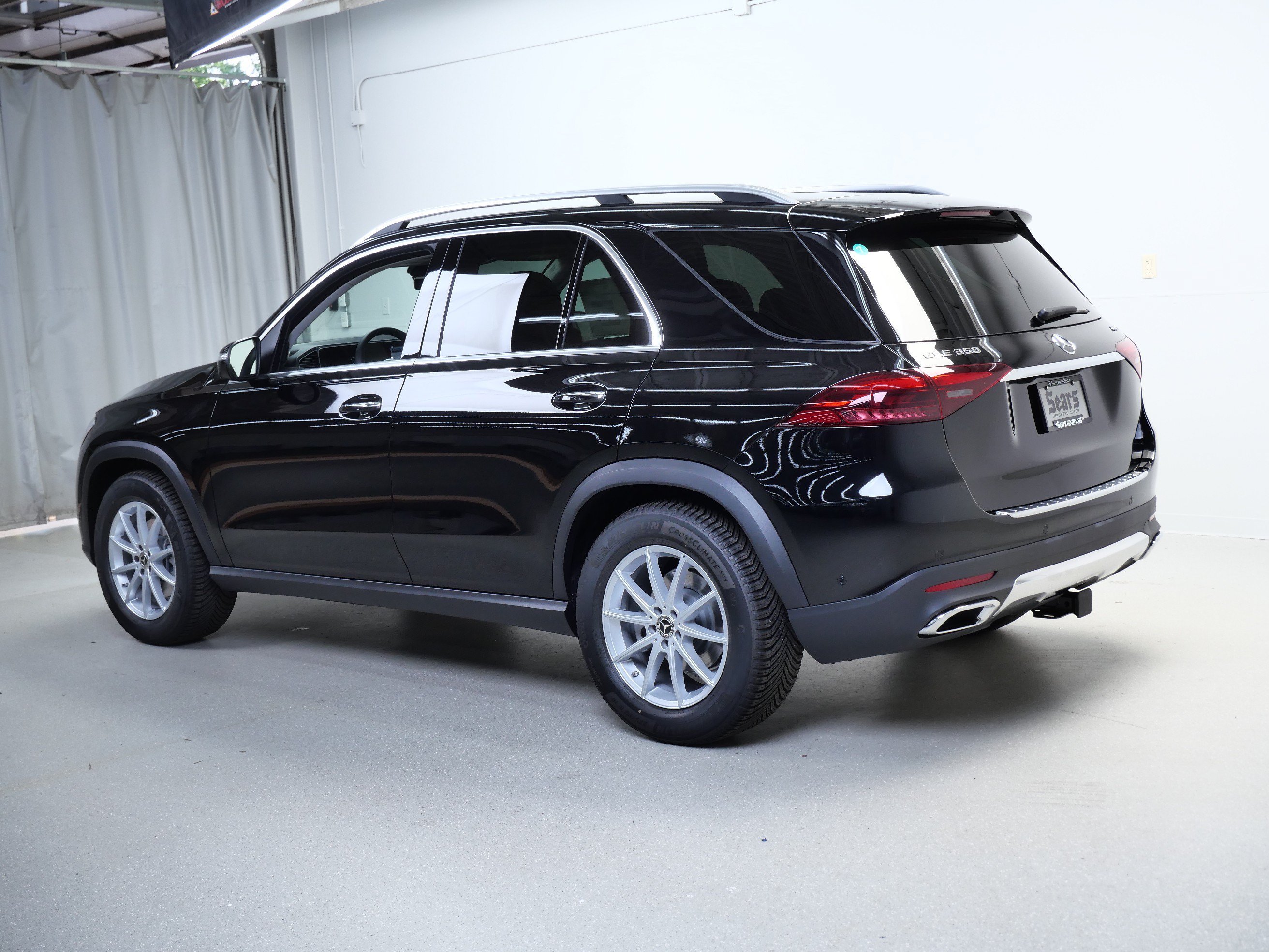 New 2026 Black Mercedes-Benz GLE 350 image 6