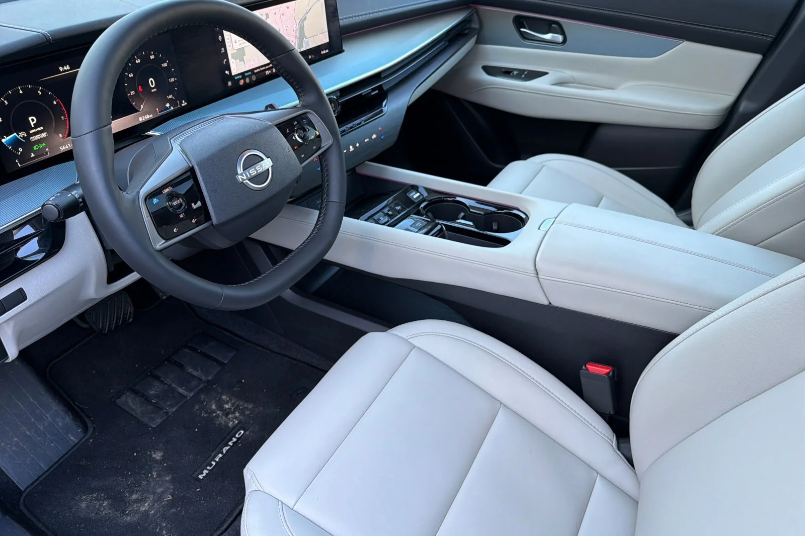 Used 2025 Everest White Pearl Tricoat Nissan SL image 8