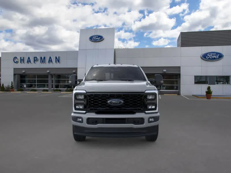 New 2026 Avalanche Ford F-350® XLT image 6