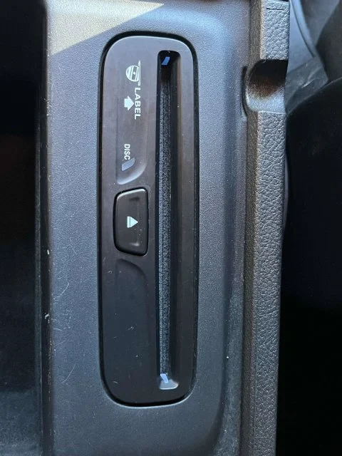 Used 2014 Granite Crystal Clearcoat Metallic Jeep Laredo image 32