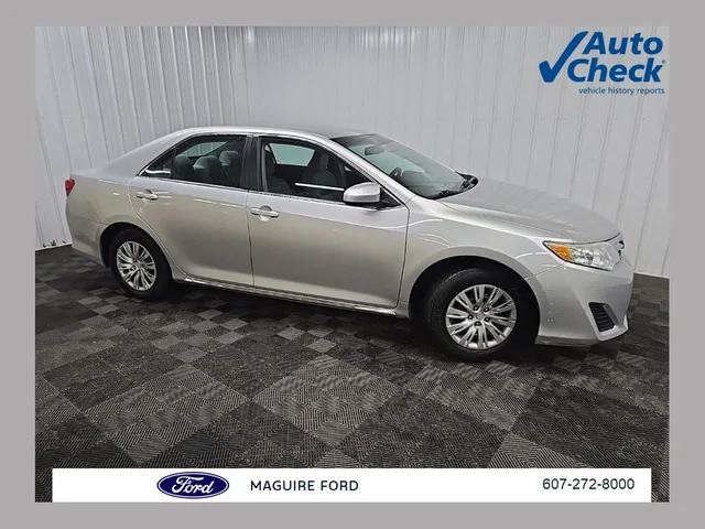 2014 Toyota Camry LE