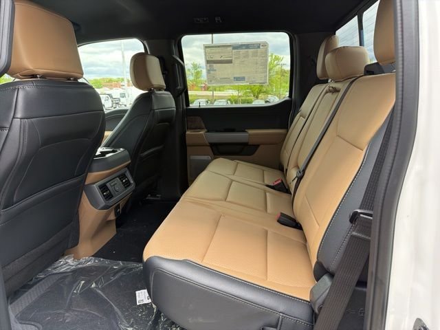 New 2026 Star White Metallic Tri-Coat Ford F-350® Lariat® image 8