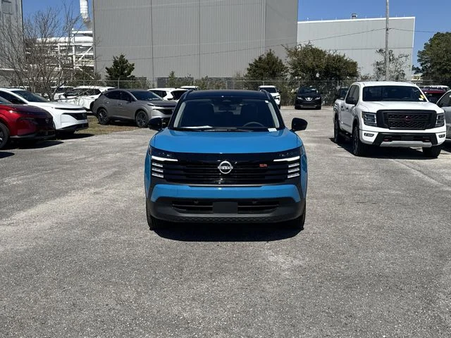 Used 2025 White Nissan SR image 2