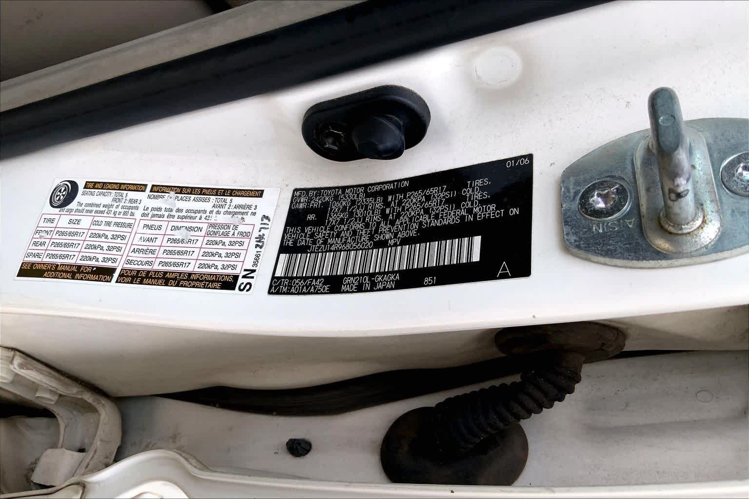 Used 2006 Natural White Toyota SR5 image 32
