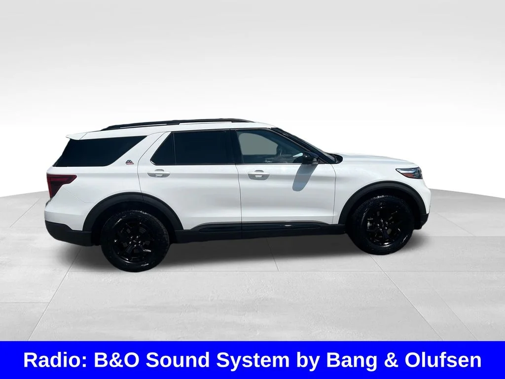 Used 2022 White Ford Timberline image 7