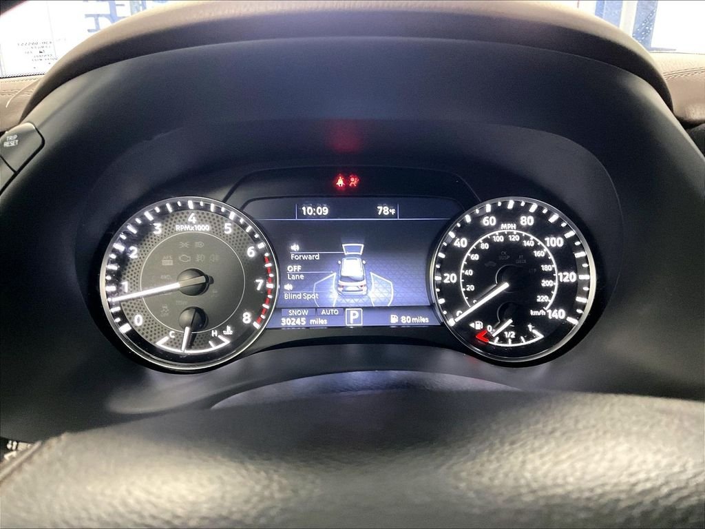 Used 2023 Gray Nissan Platinum image 26