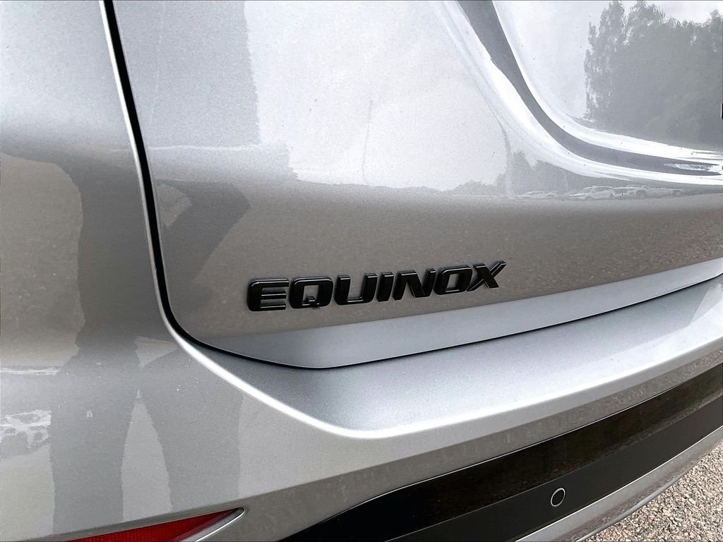 Used 2024 Gray Chevrolet RS image 27