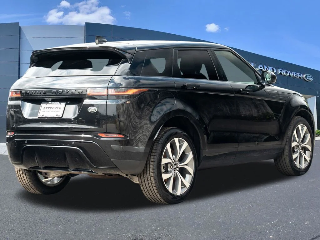 Used 2023 Black Land Rover S image 4
