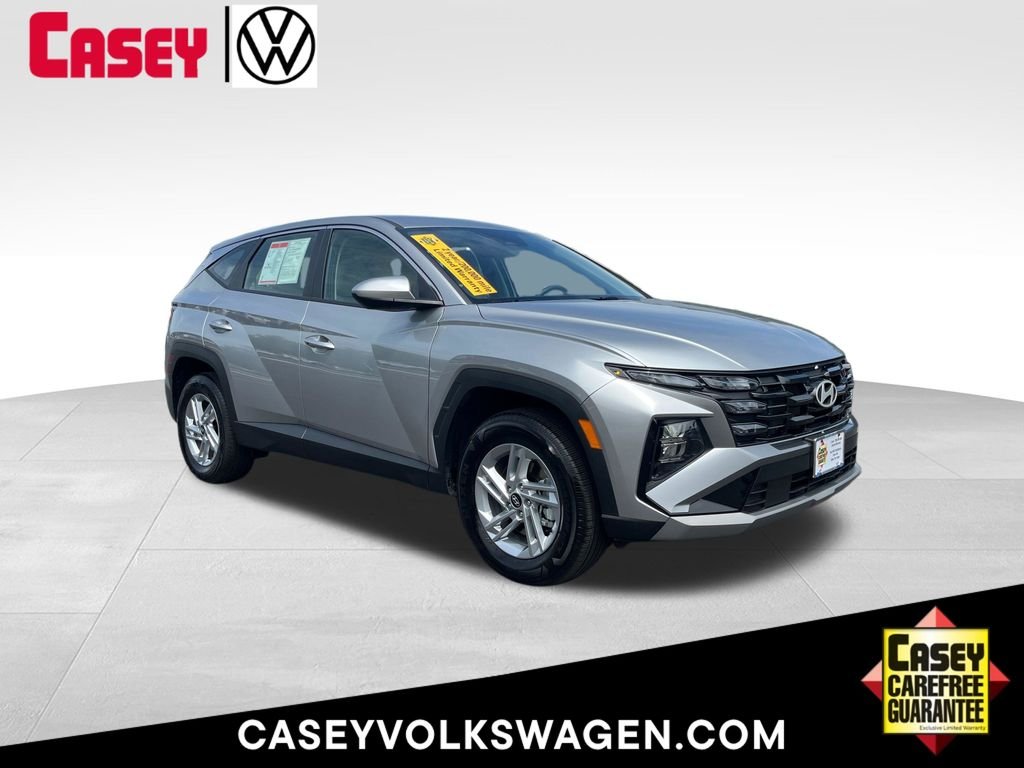 Used 2026 Shimmering Silver Hyundai SE image 1