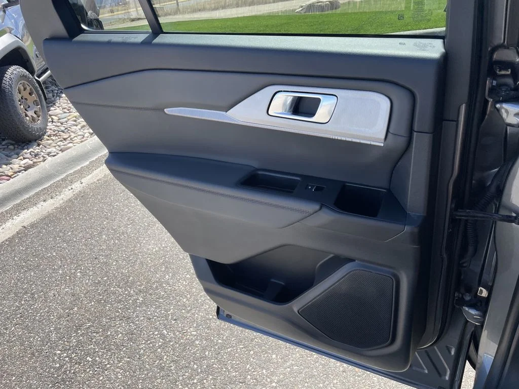 Used 2025 Carbonized Grey Metallic Ford Active image 15