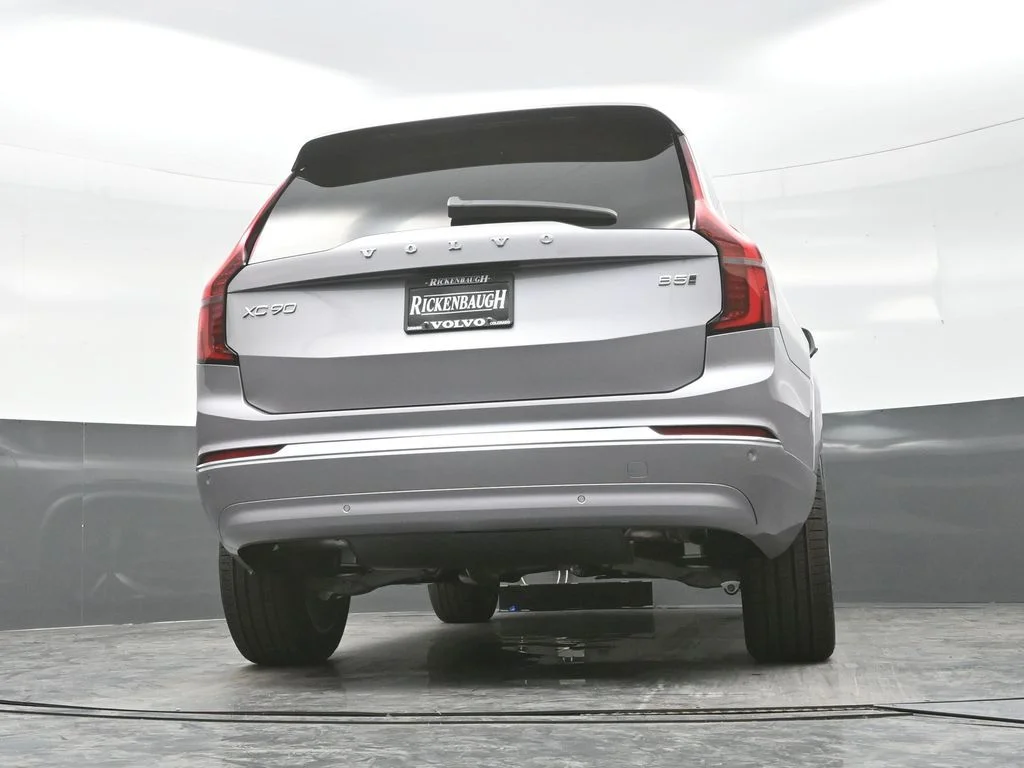 Used 2026 Aurora Silver Volvo Core image 26