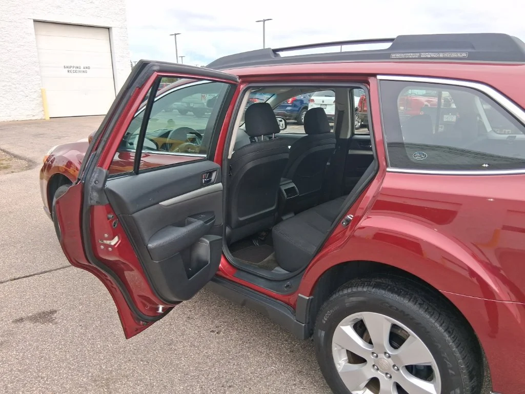 Used 2012 Ruby Red Pearl Subaru 2.5i image 29