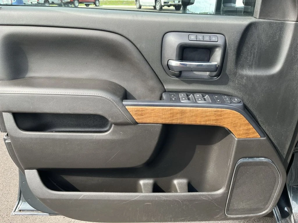Used 2017 Gray Chevrolet LTZ image 13