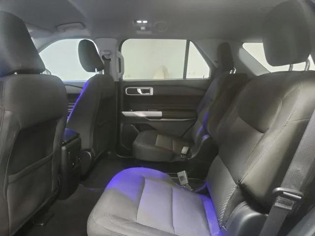 Used 2023 Silver Ford XLT image 18