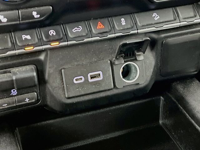 2019 Chevrolet Silverado 1500 RST - Photo 20