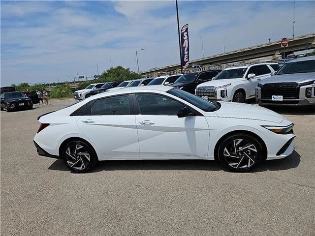 New 2025 Serenity White Hyundai SEL Sport image 6
