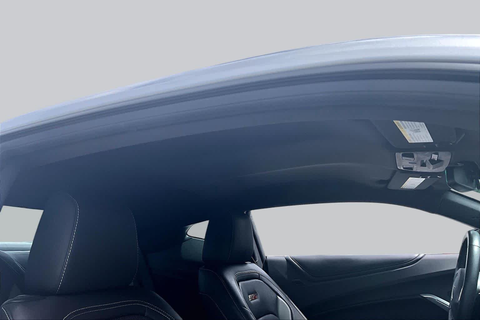 Used 2018 Silver Ice Metallic Chevrolet 2SS image 13