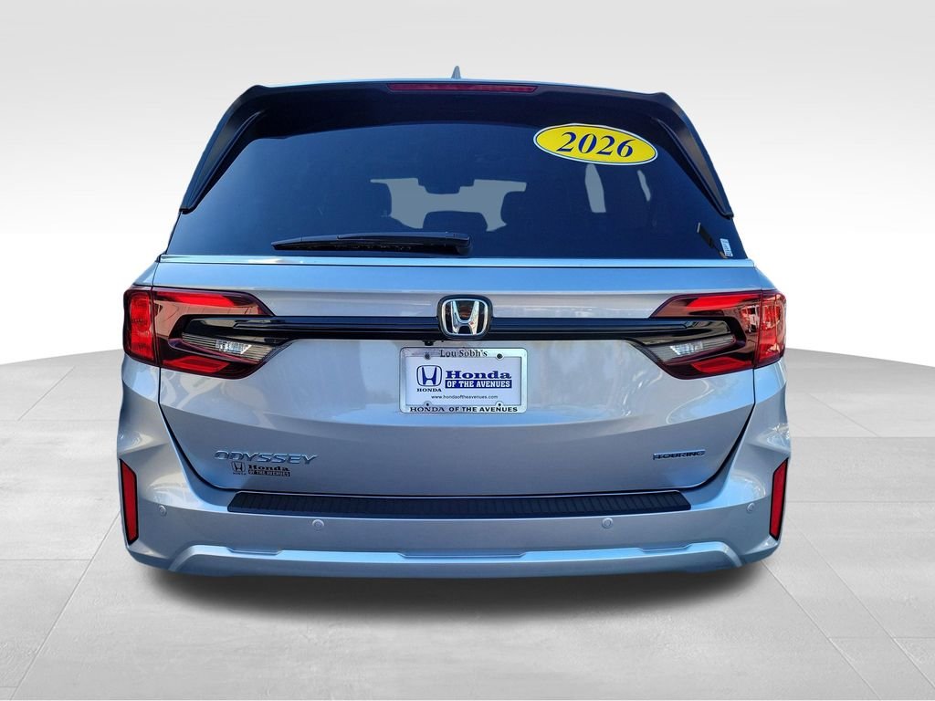Used 2026 Silver Metallic Honda Touring image 8