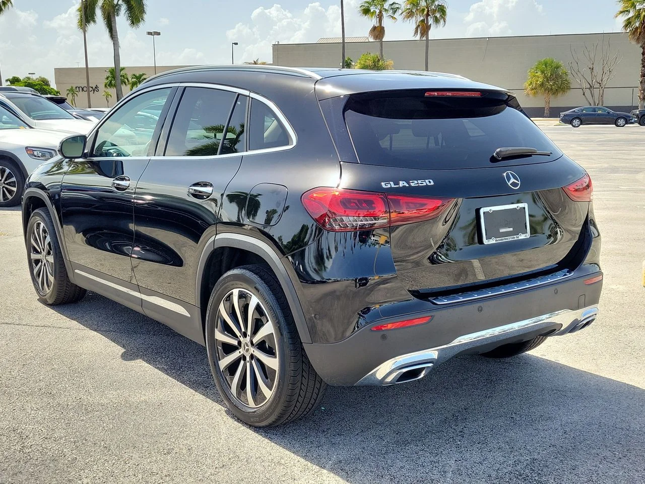 Certified Used 2023 Black Mercedes-Benz GLA 250 image 6