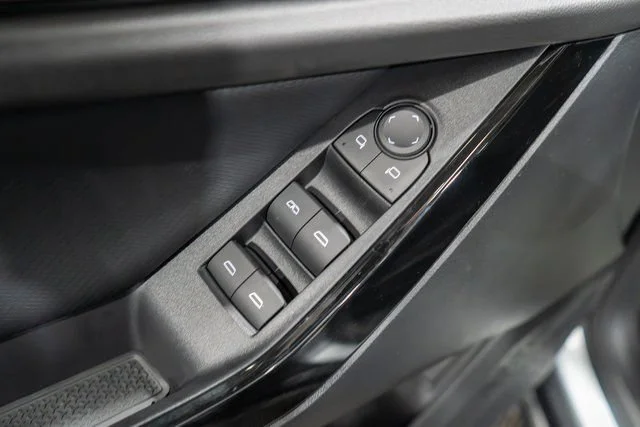 2027 Chevrolet Equinox LT - Photo 13