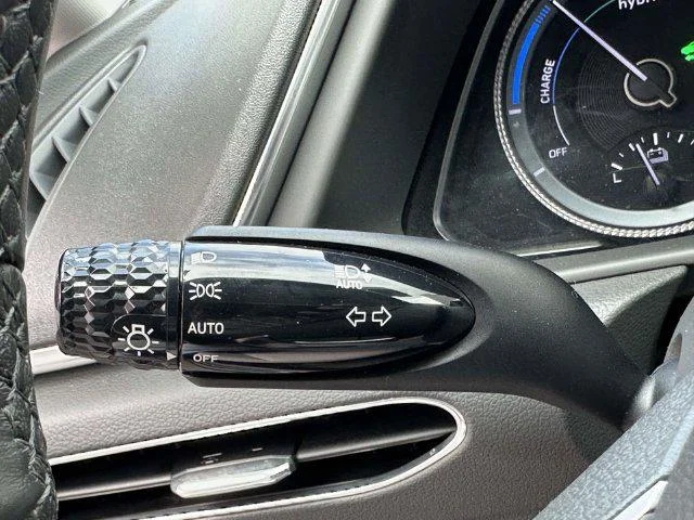 Used 2023 Carbon Blue Hyundai SEL image 31