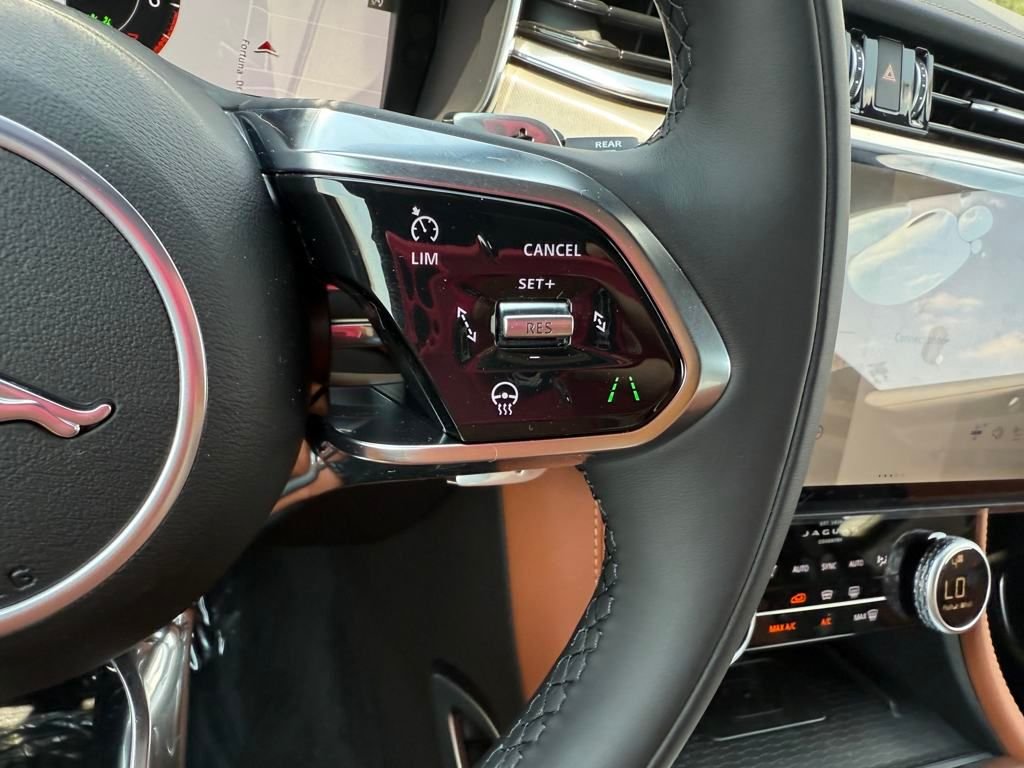 2026 Jaguar F-Pace R-Dynamic S - Photo 21
