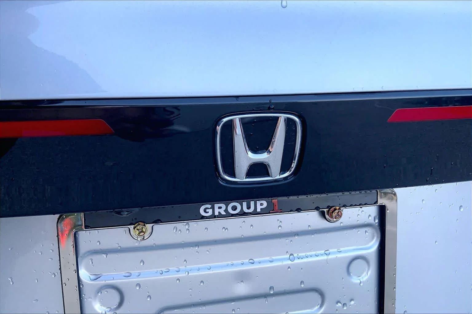 Certified Used 2024 Solar Silver Metallic Honda EX image 33