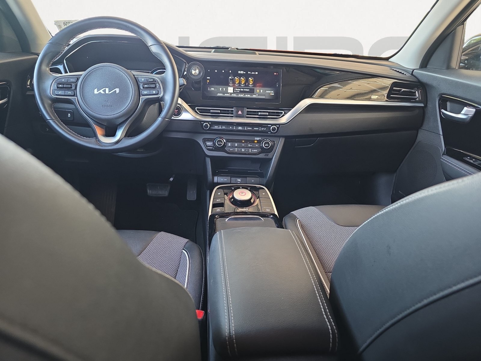Used 2022 Kia Niro EX with VIN KNDCC3LGXN5149718 for sale in San Antonio, TX