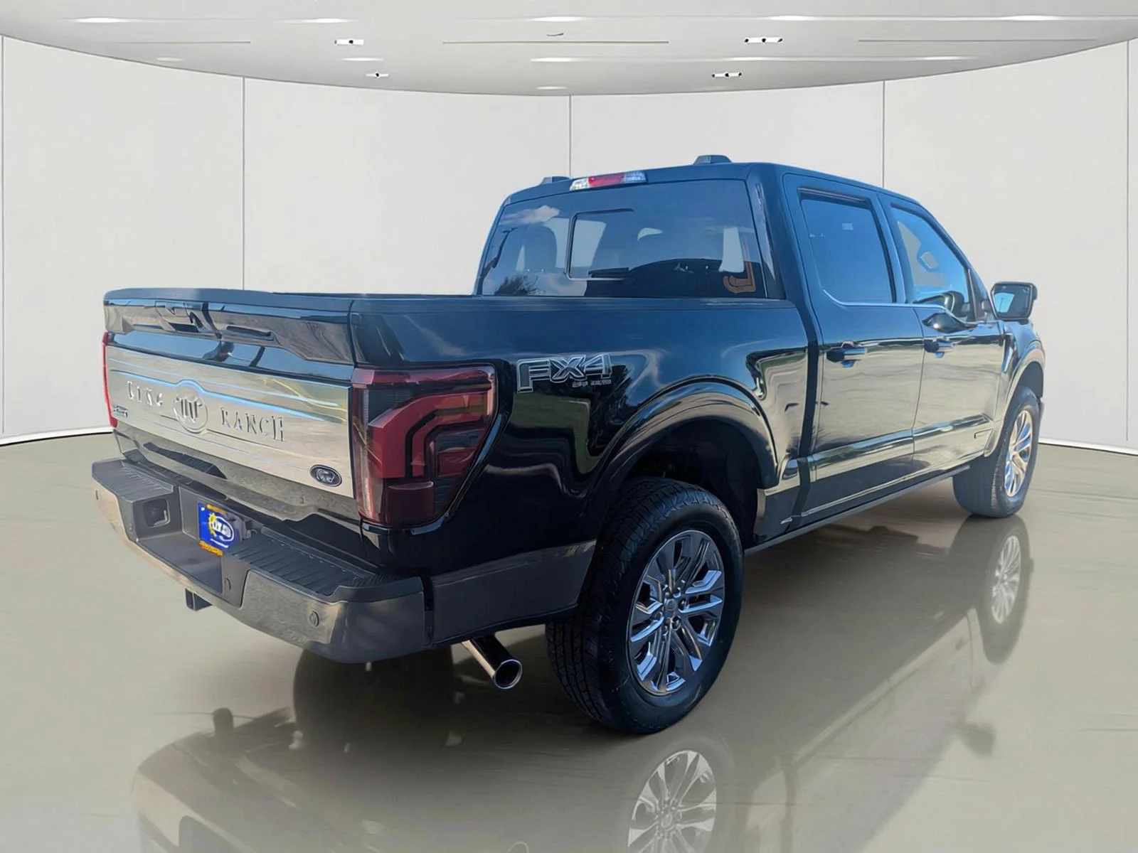 New 2026 Agate Black Metallic Ford King Ranch image 5