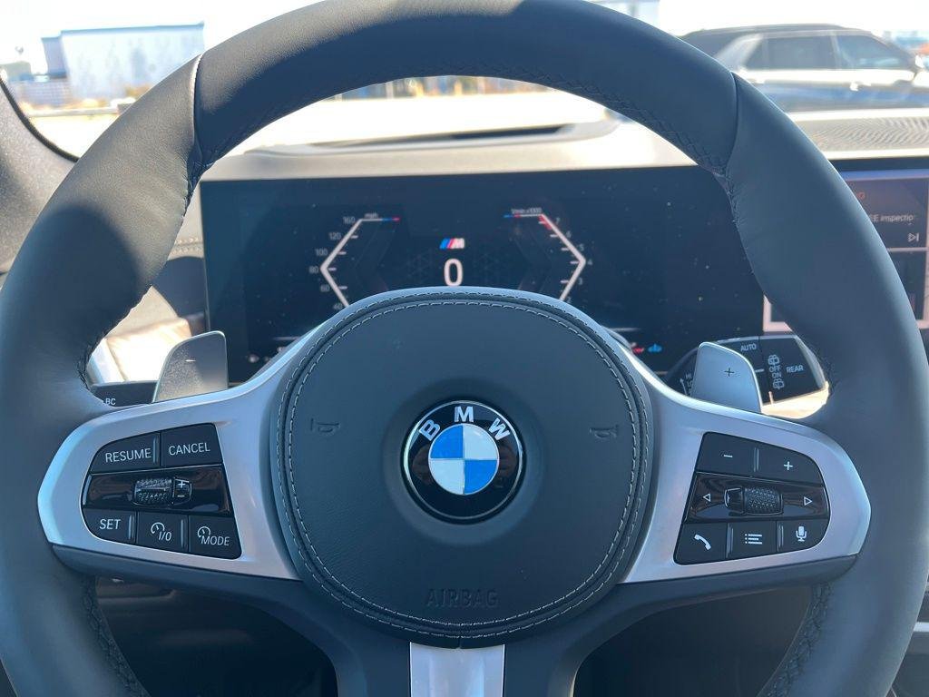 New 2026 Black Sapphire Metallic BMW xDrive40i image 15