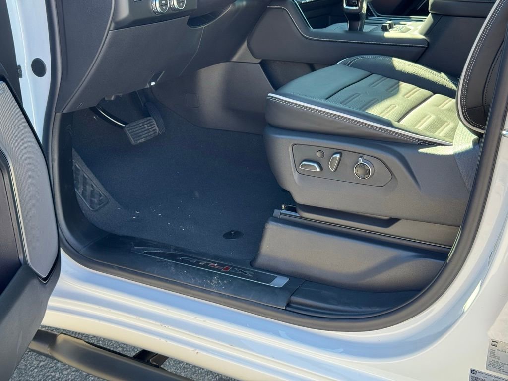 2026 GMC Sierra 1500 AT4X - Photo 21