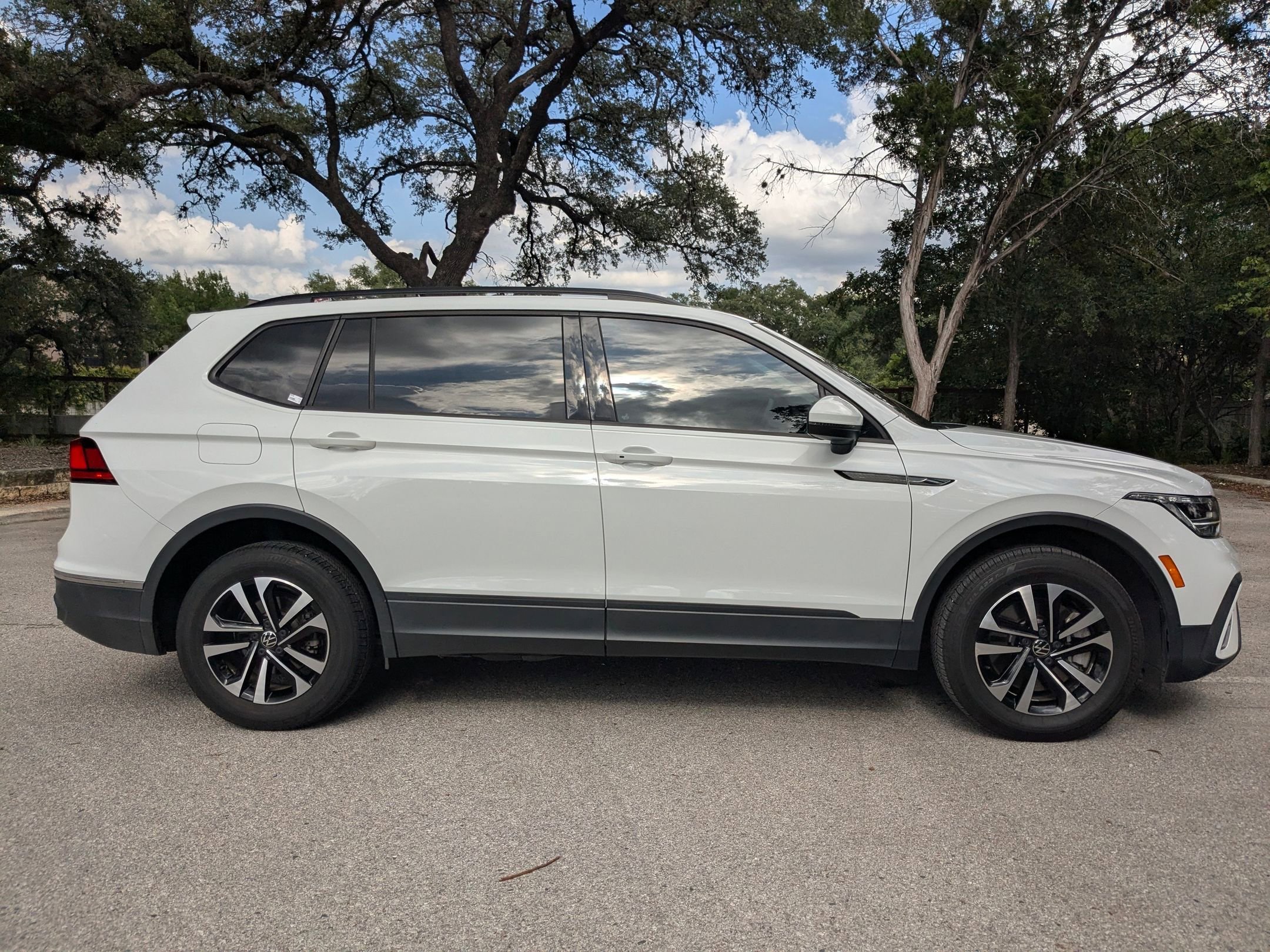 Certified Used 2022 White Volkswagen S image 3