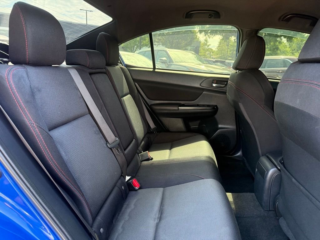 Used 2019 Blue Subaru Base image 28