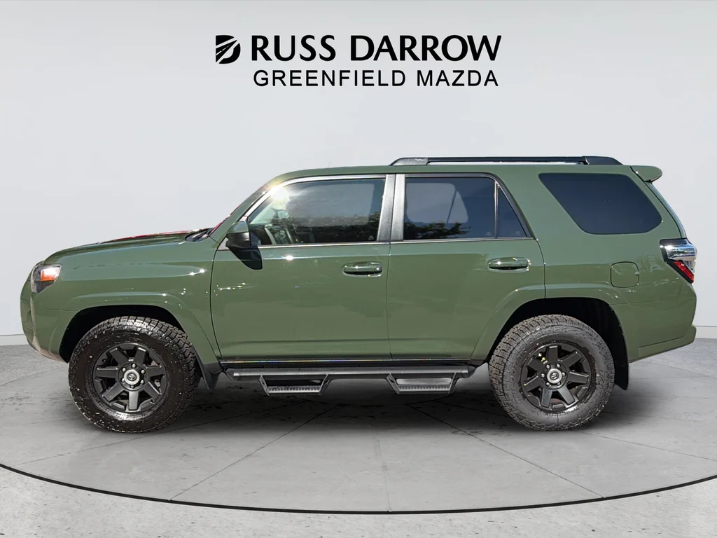 Used 2022 Green Toyota Trail image 2