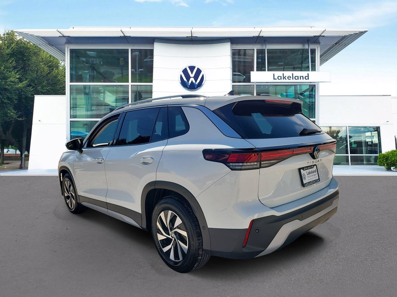 New 2026 Pure White Volkswagen S image 5