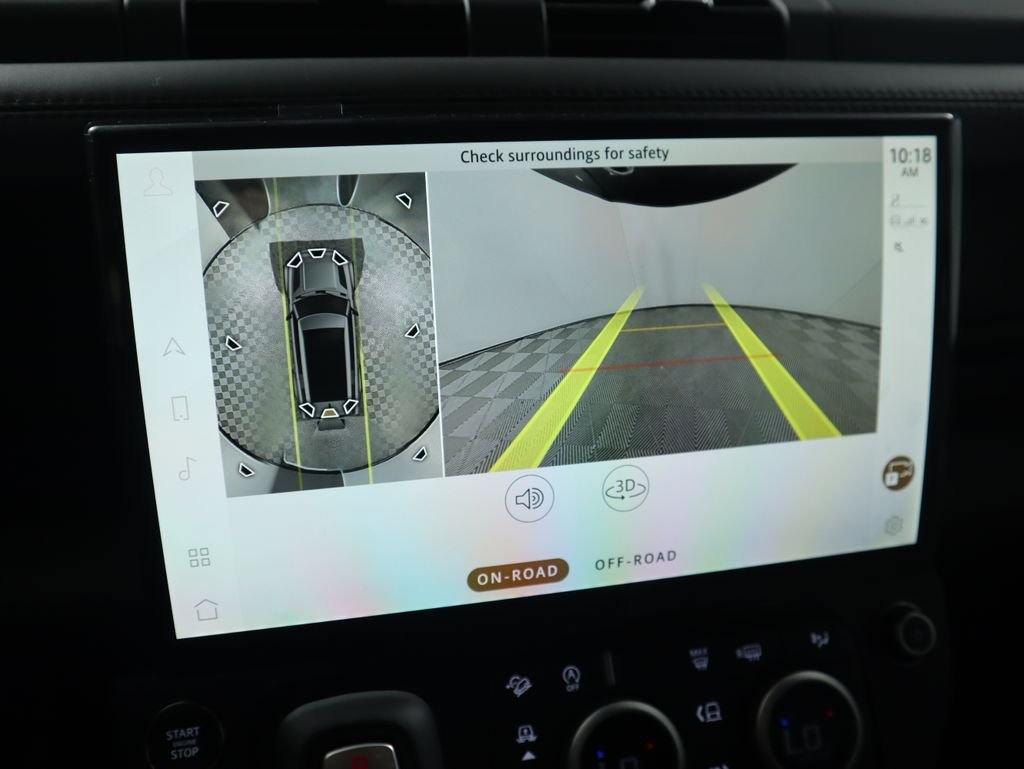 New 2026 Sedona Red Land Rover S image 17