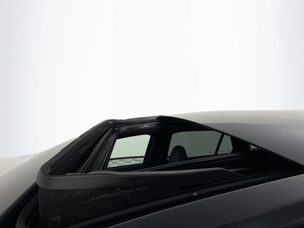 New 2026 Polar White Mercedes-Benz GLC 300 image 23
