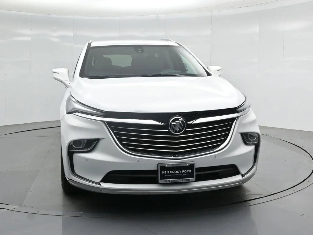 Used 2024 White Buick Premium Group image 58