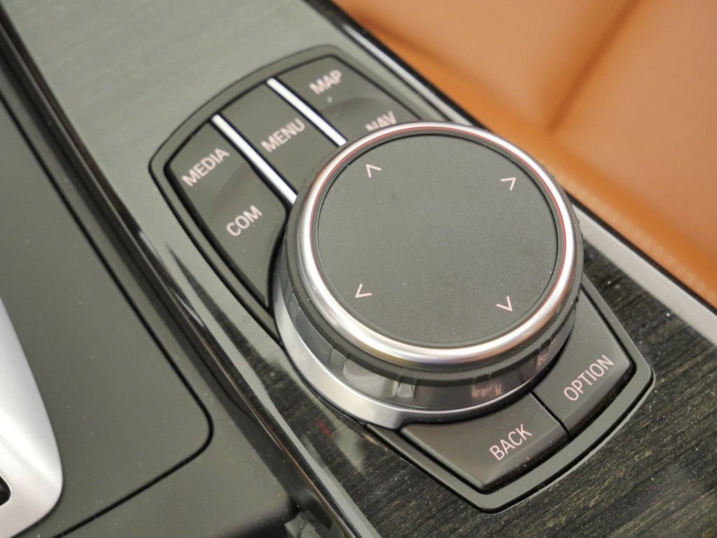 Used 2018 Sakhir Orange II Metallic BMW Base image 48