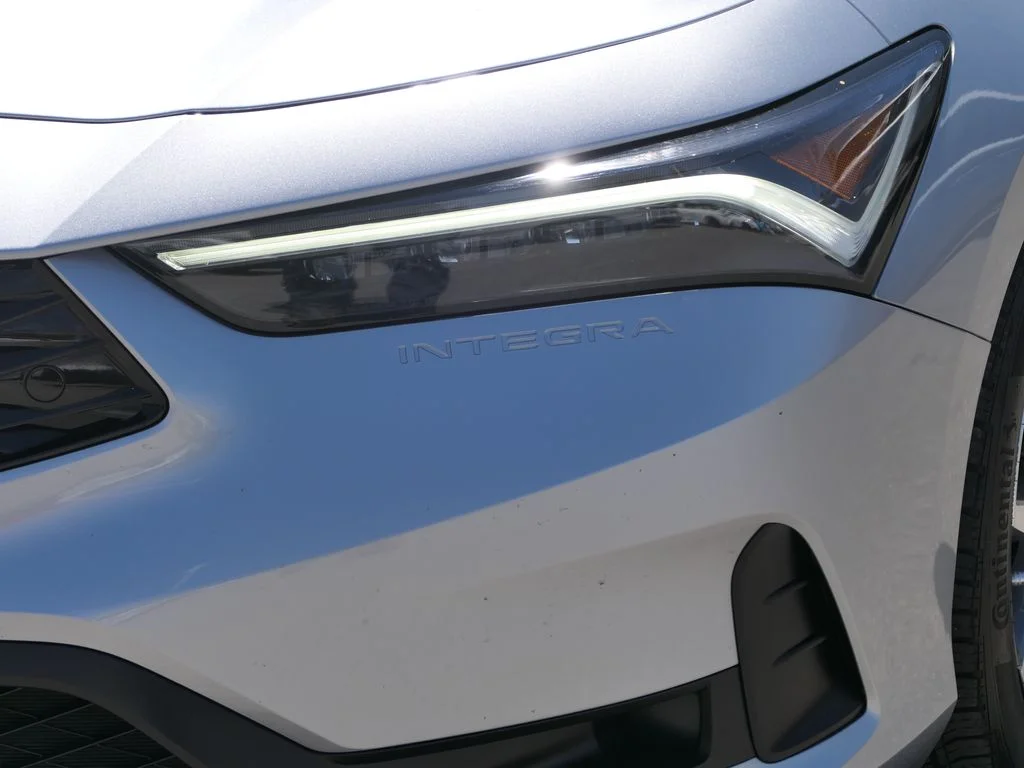 Used 2025 Silver Acura Base image 8