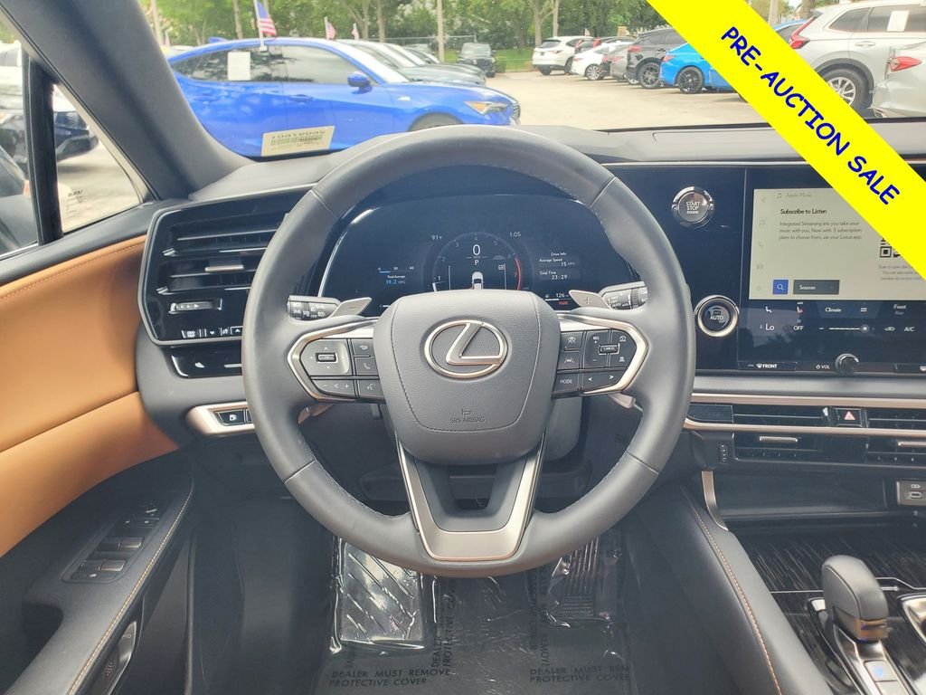 Used 2025 Green Lexus 350 image 23