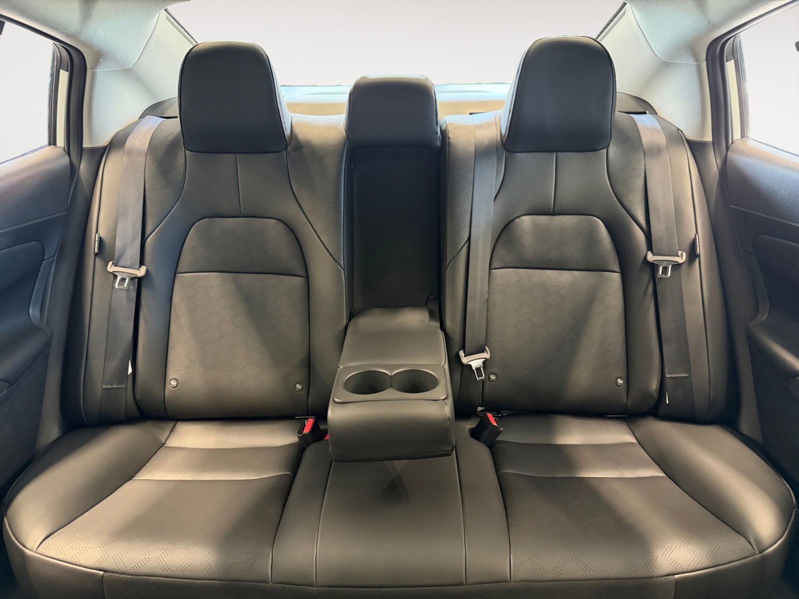 New 2026 Aspen White Tricoat Nissan SR image 24
