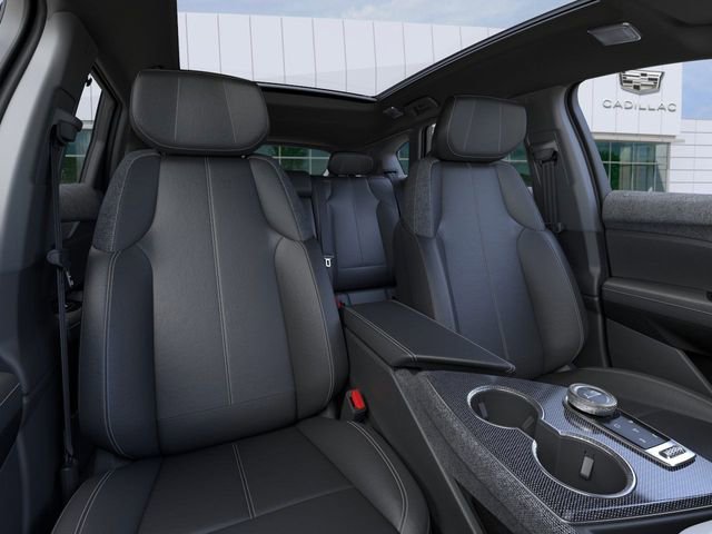 2025 Cadillac OPTIQ Luxury 1 - Photo 16