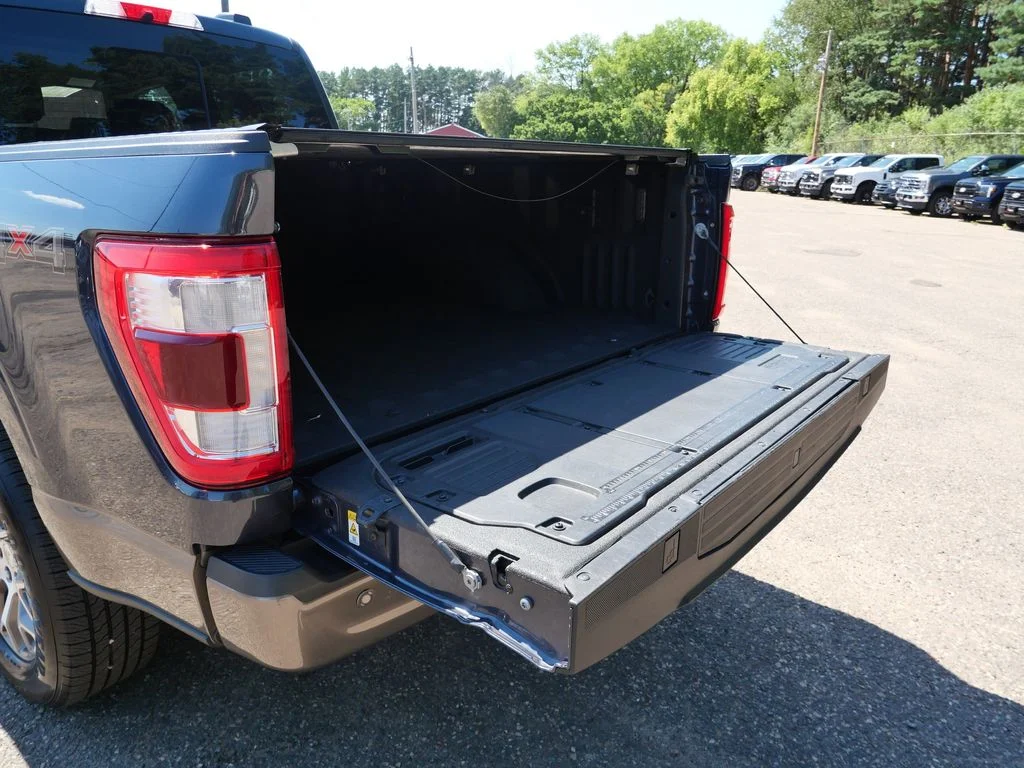 Certified Used 2021 Gray Ford King Ranch image 9