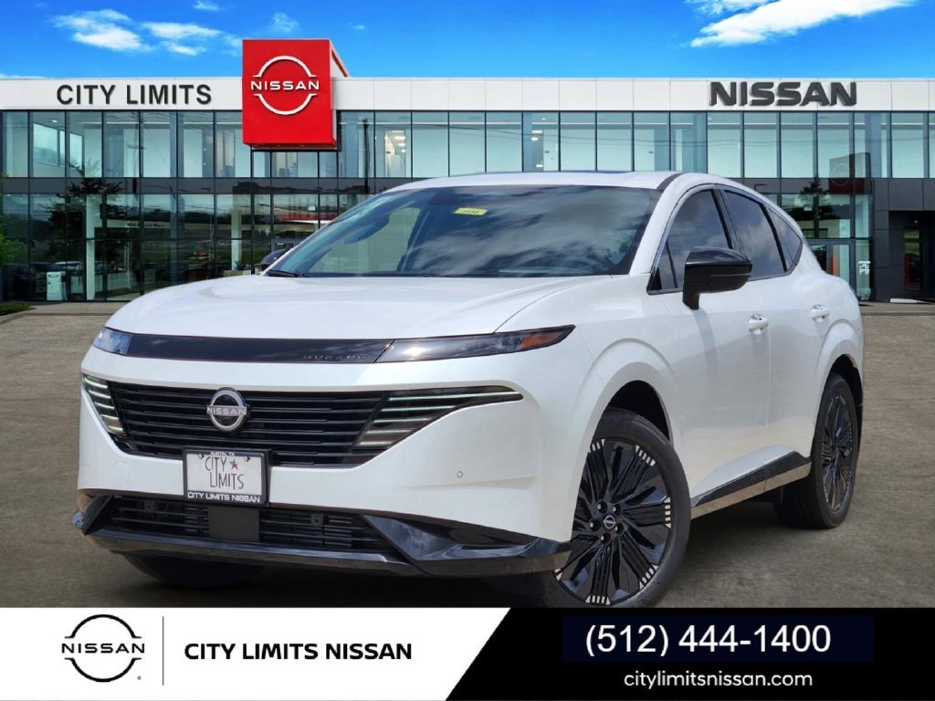 New 2026 Everest White Pearl TriCoat Nissan Platinum image 1