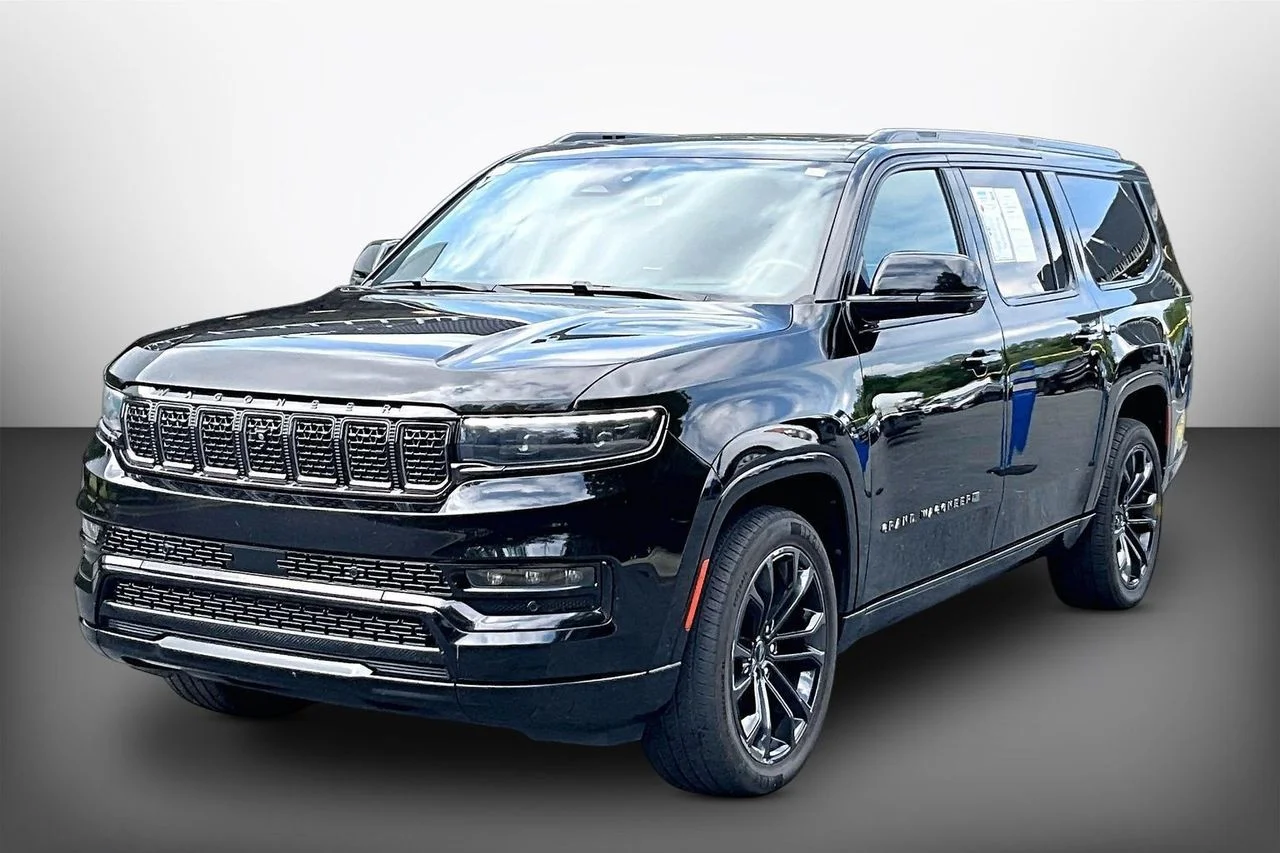 Used 2024 Black Jeep Series II image 4
