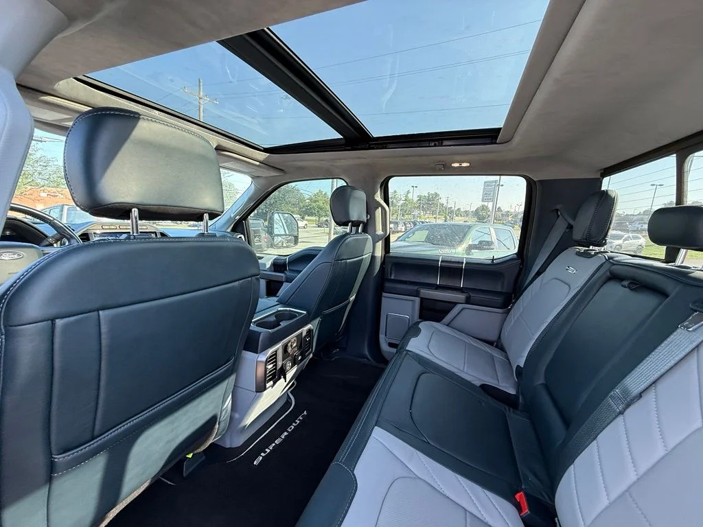 Used 2022 Black Ford Limited image 27